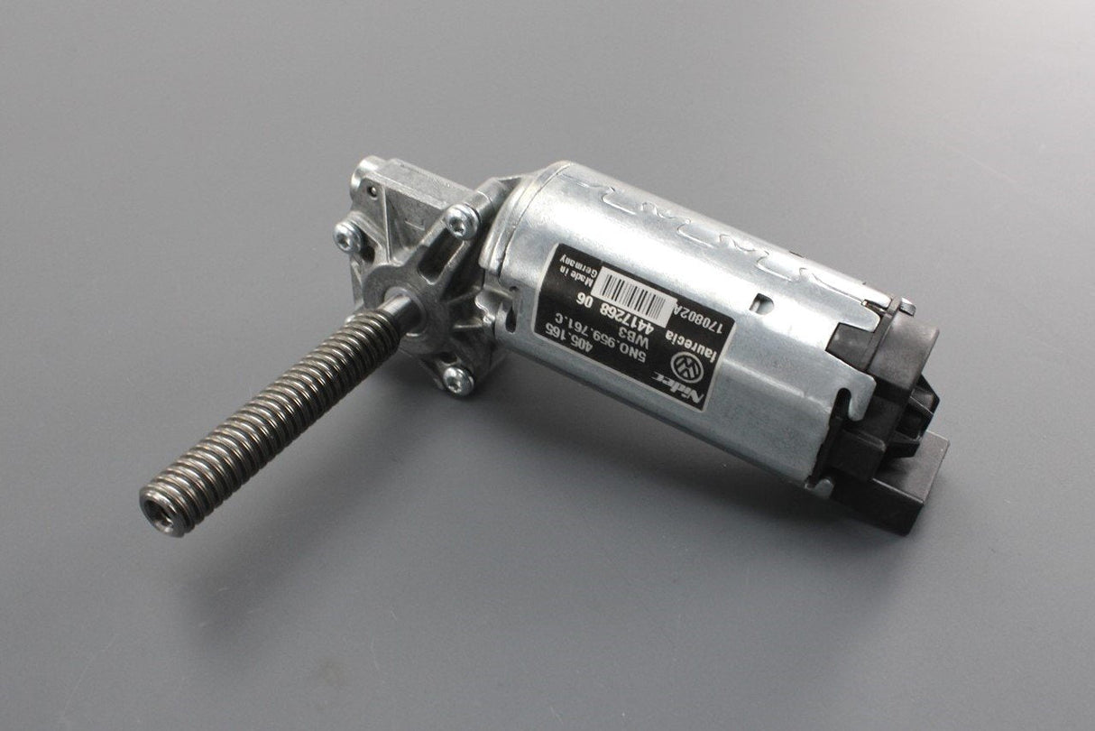 VW Tiguan Audi Q3 Q5 SEAT seat rake adjustment motor (left) 5N0959761C