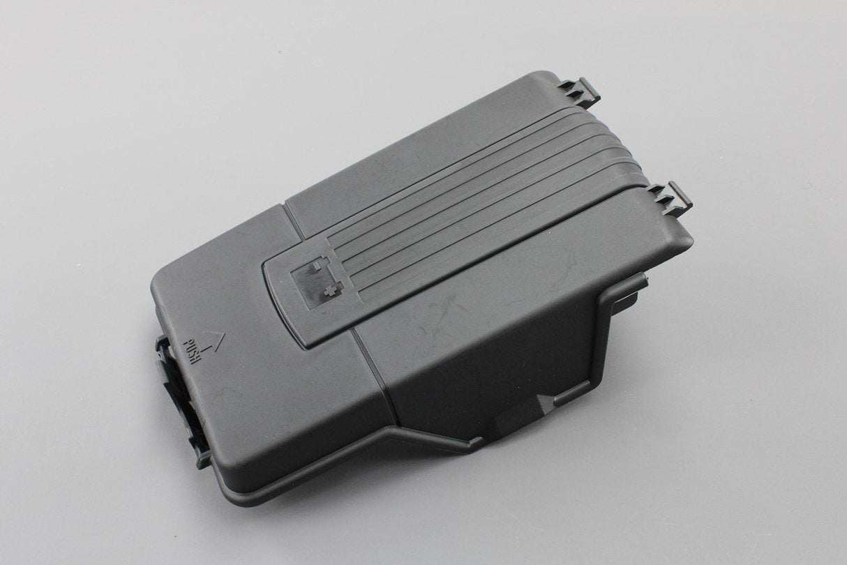 VW Audi Skoda SEAT engine bay battery cover trim Golf A3 3C0915443A