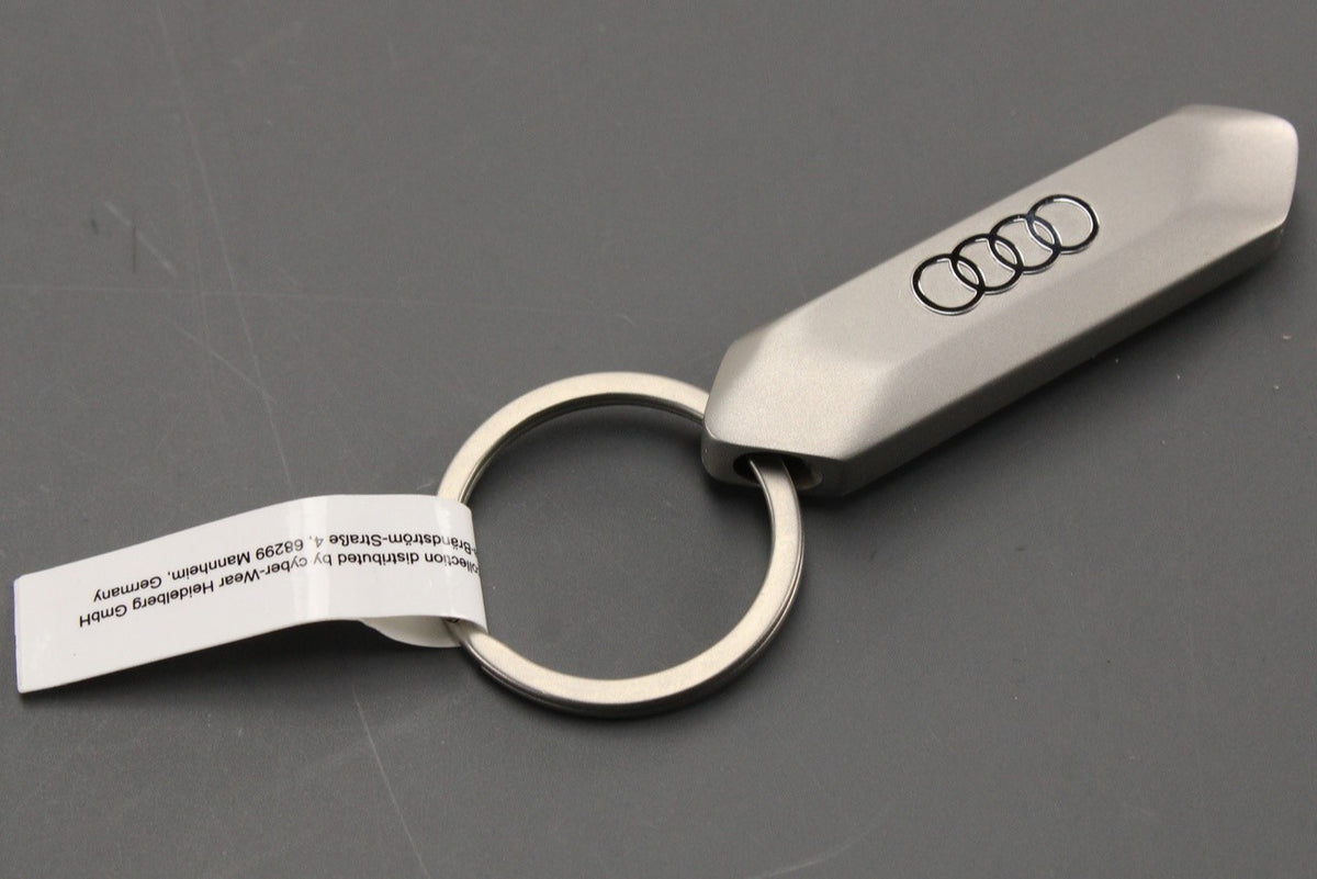 Audi logo stainless steel keyring 3182100400, view 1