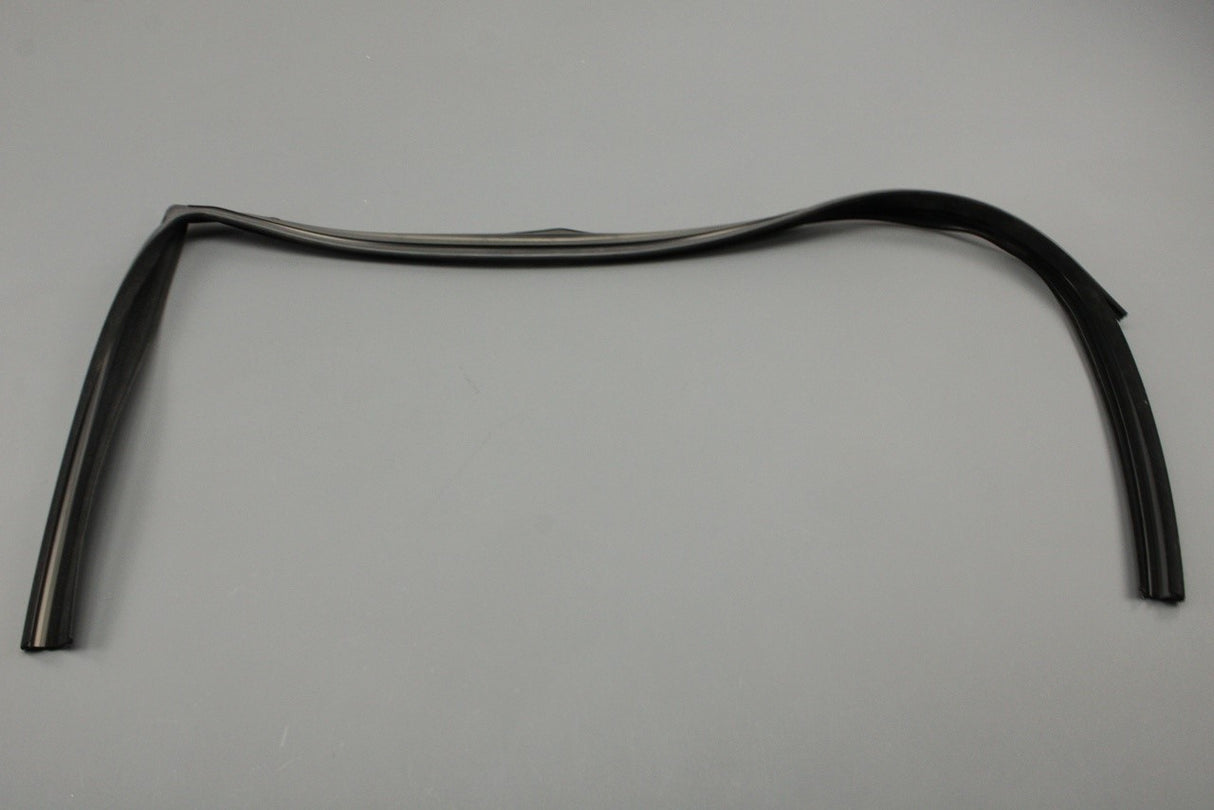 Skoda Roomster 2006-2015 rear sliding window guide (left) 5J7839431C