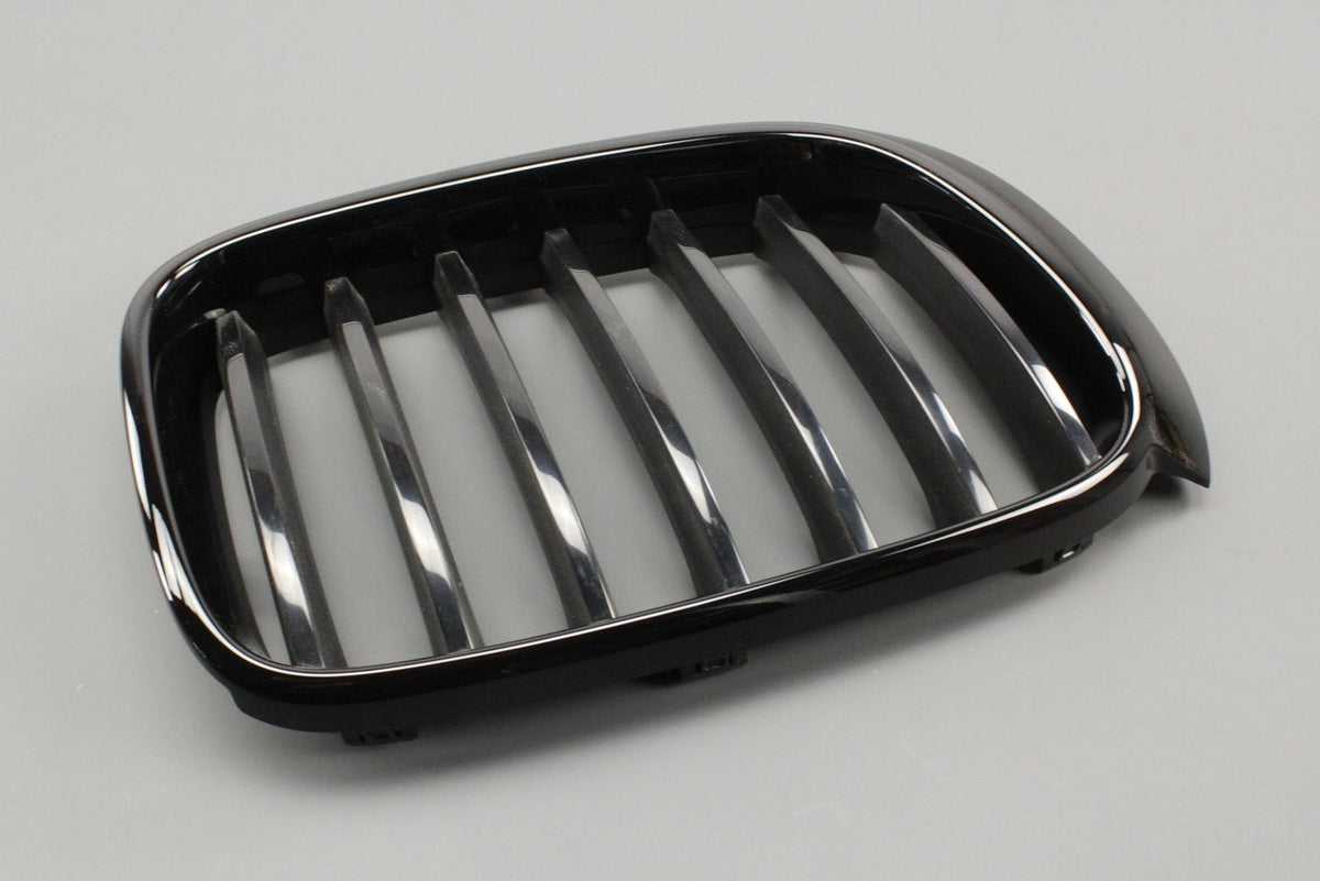 BMW X3 F25 09-17 X4 F26 13-18 front radiator grille (right) 51712337763, view 1