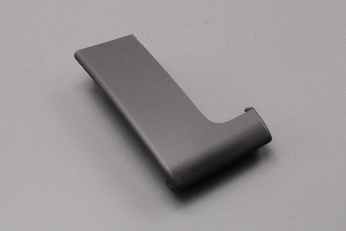 Land Rover Discovery 5 2017-on dashboard trim (right)LR082396