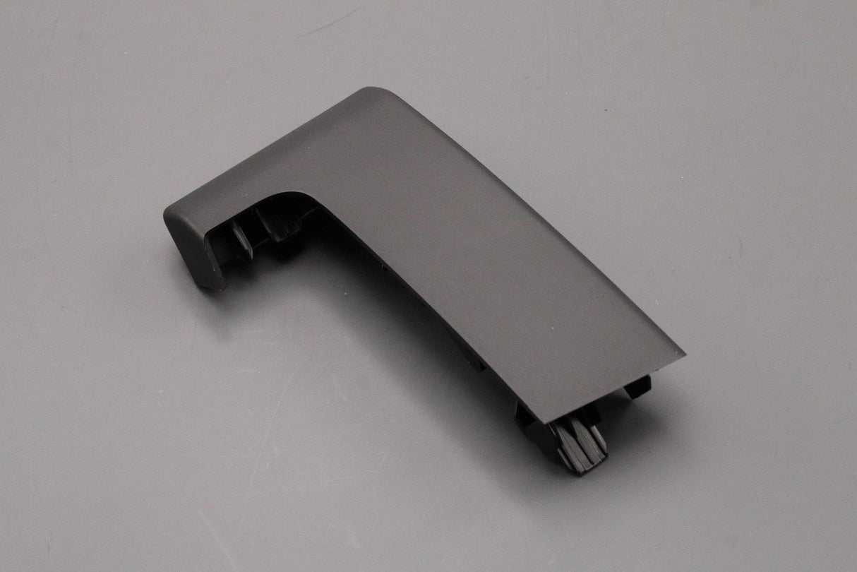 Land Rover Discovery 5 2017-on dashboard trim (right)LR082396