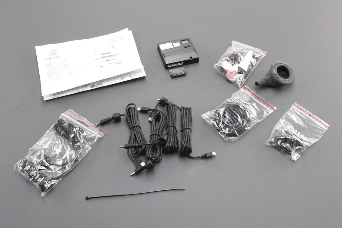 SEAT Arona Ibiza Leon ST bumper parking sensors kit (rear) 5F9054752, view 1