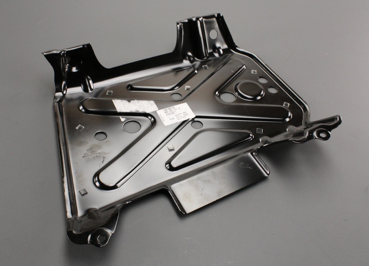 VW Touareg Audi Q7 Q8 underbody protection plate (left outer) 4M0825911A
