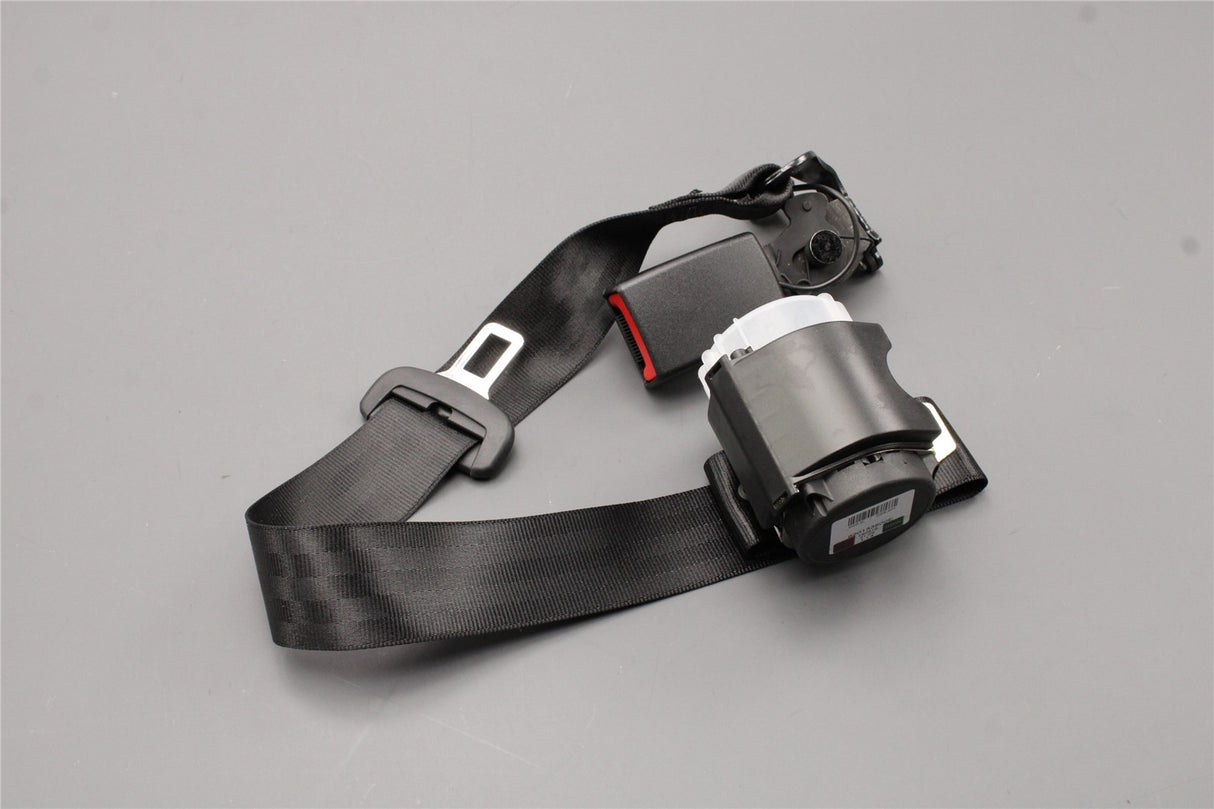 Audi A3 S3 RS3 2013-21 seat belt and buckle (rear centre) 8V0857807 V04