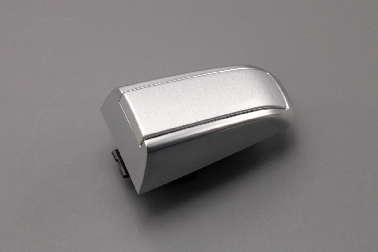 Land Rover Discovery Range Rover door handle lock cover cap LR038476