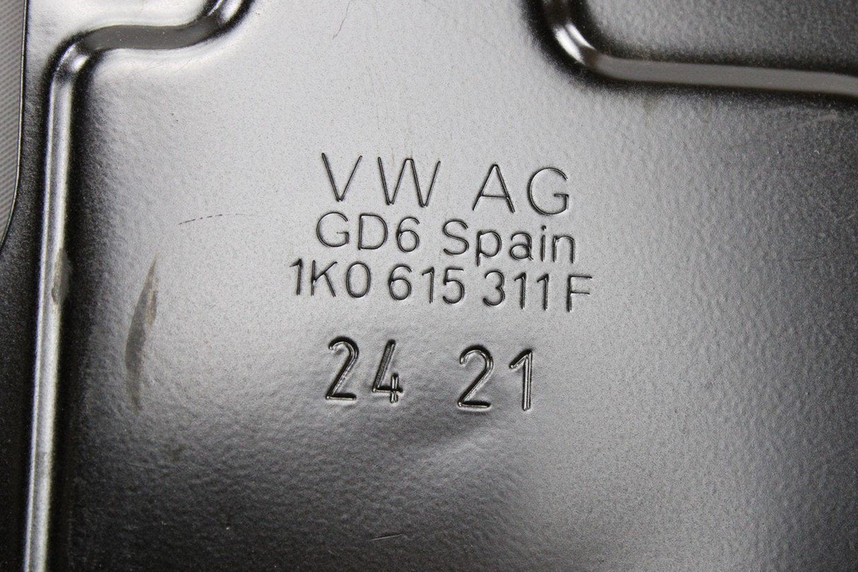 VW Audi S3 Skoda SEAT brake disc backing shield (front left) 1K0615311F