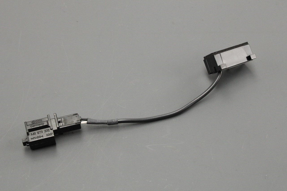VW Golf Skoda Superb SEAT Leon hands free interior microphone 3B0035711B