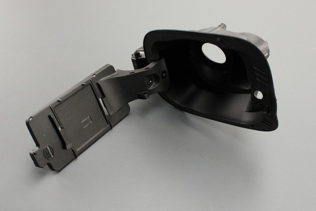 Skoda Scala Kamiq 2019-on fuel filler flap 657809702