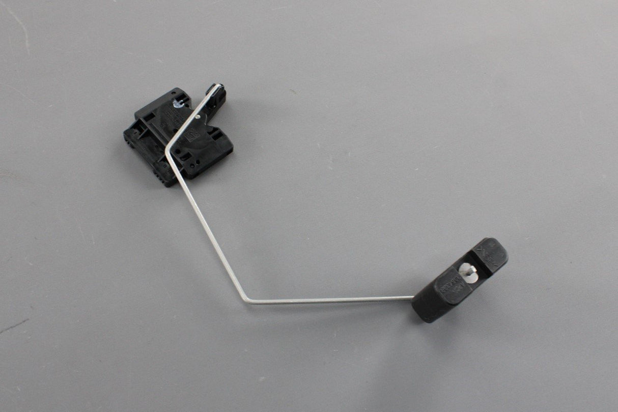 VW Passat B7 CC Passat CC diesel fuel pump gauge sender 3AA919673