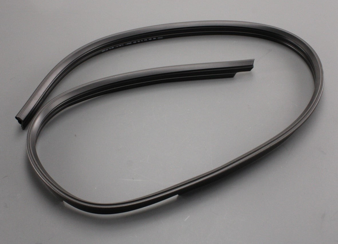 Audi A7 RS7 2011-2018 roof frame seal (right) 4G8854544A