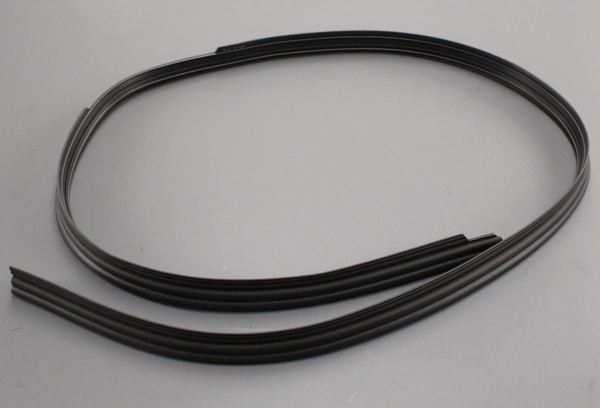 Audi A7 RS7 2011-2018 roof frame seal (right) 4G8854544A