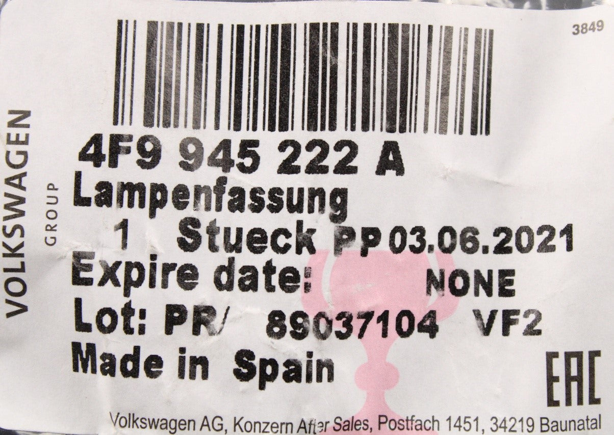 Audi A6 S6 RS6 Avant 2005-2011 bulb holder (rear inner right) 4F9945222A