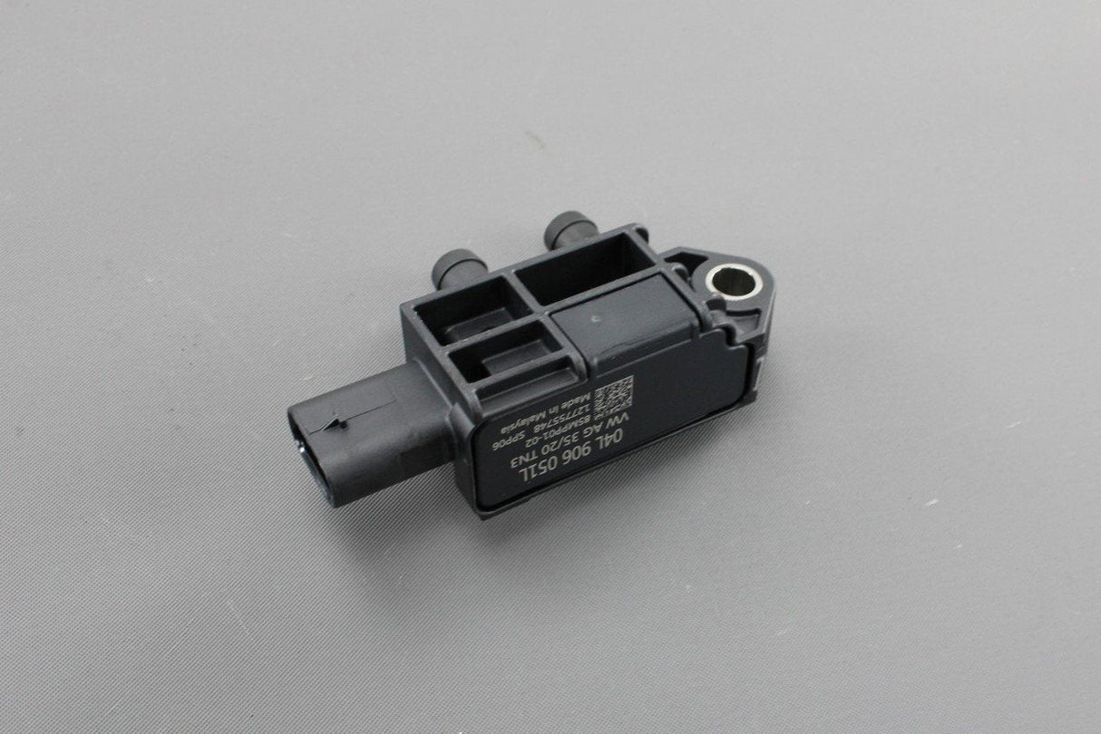 VW Audi Skoda SEAT DPF Pressure difference sensor 1.6 2.0 TDI 04L906051L