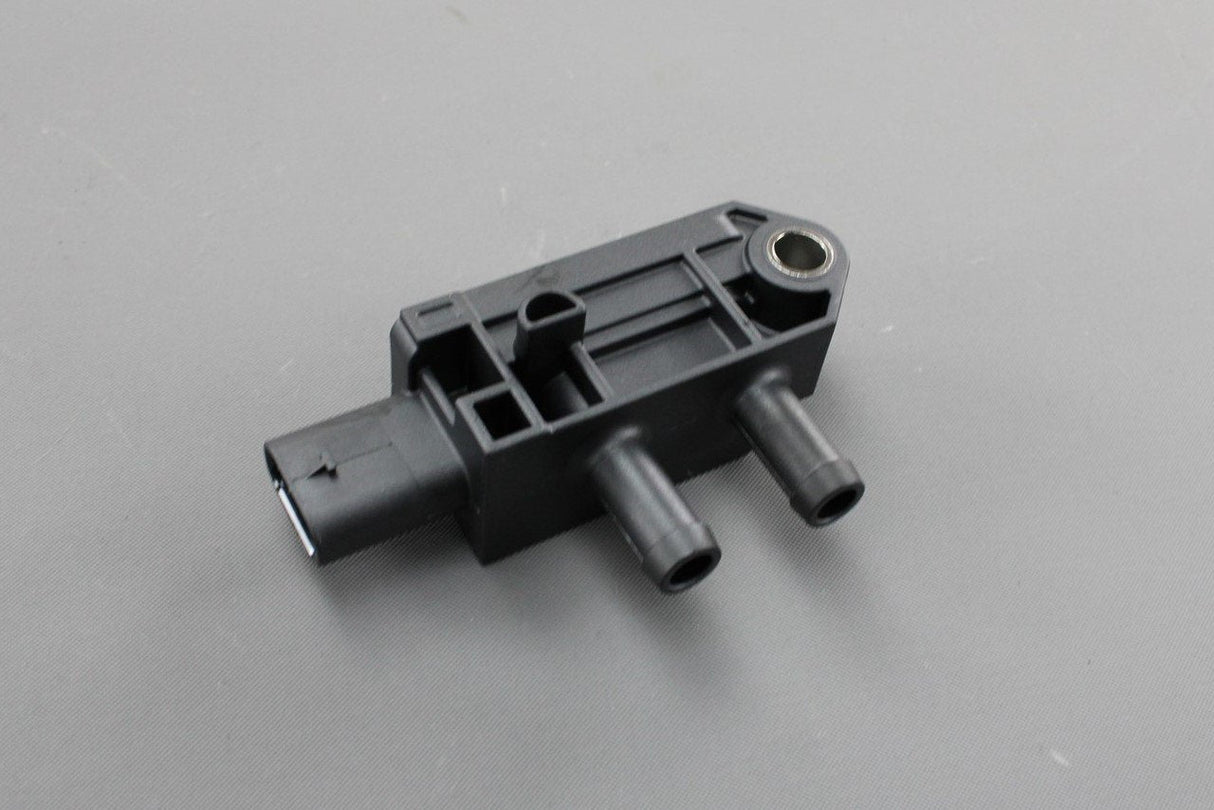 VW Audi Skoda SEAT DPF Pressure difference sensor 1.6 2.0 TDI 04L906051L