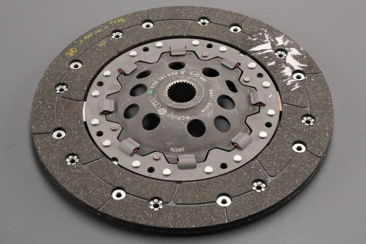 VW Audi Skoda SEAT 1996-2010 clutch plate (1.8T, 1.9TDI) 038141032E
