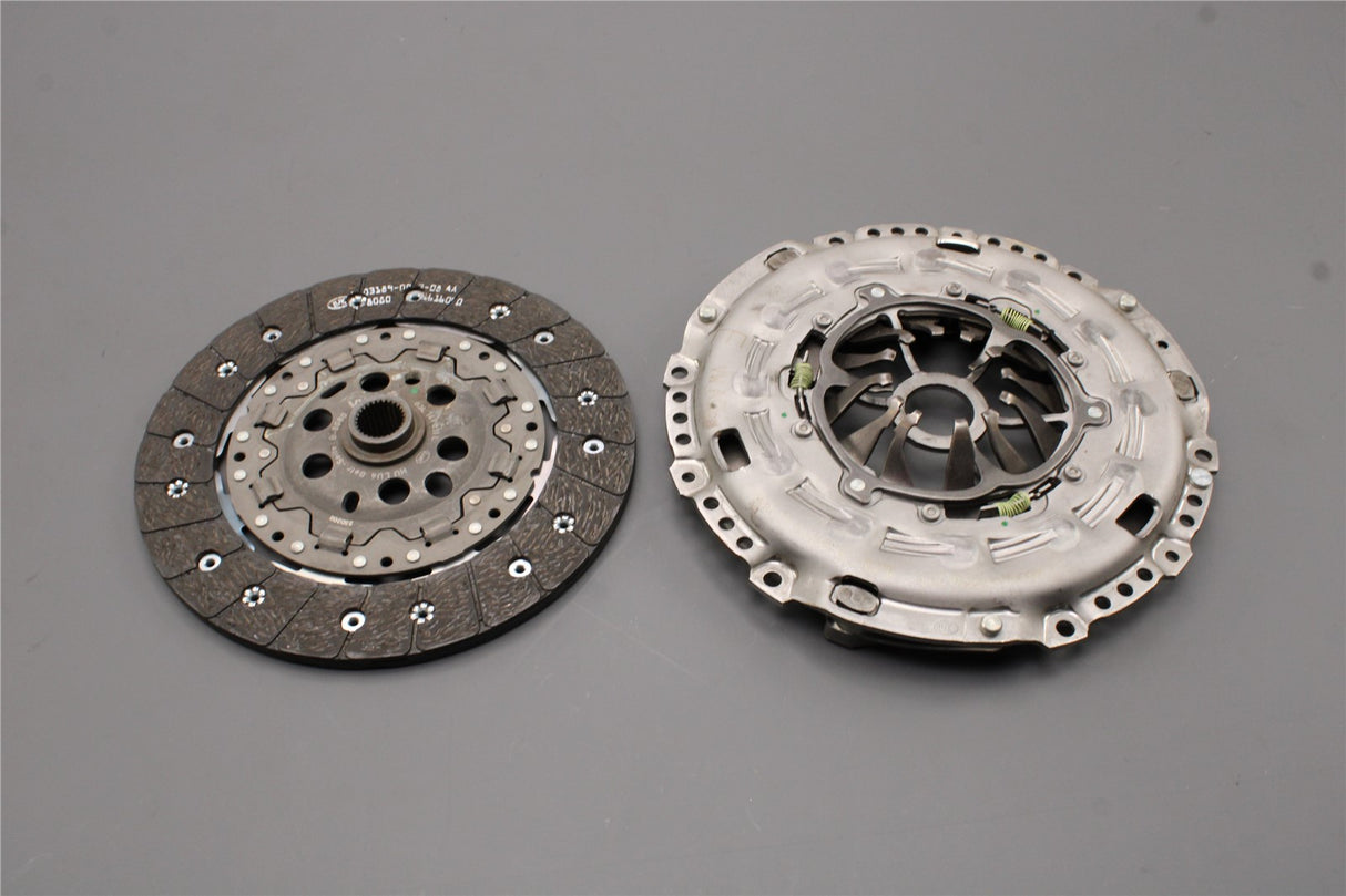 VW Golf Audi A3 TT Skoda SEAT 1.8/2.0 TFSI clutch kit (228mm) 06J141015H