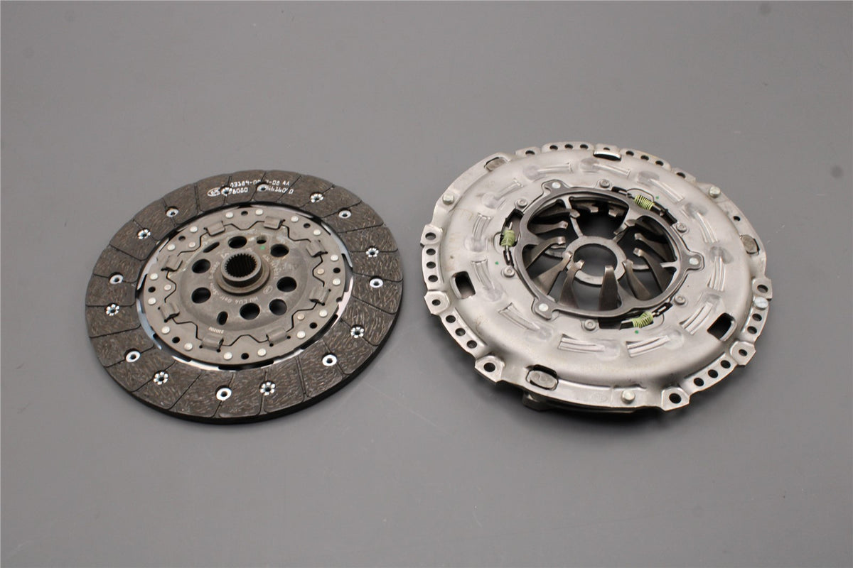 VW Golf Audi A3 TT Skoda SEAT 1.8/2.0 TFSI clutch kit (228mm) 06J141015H, view 1