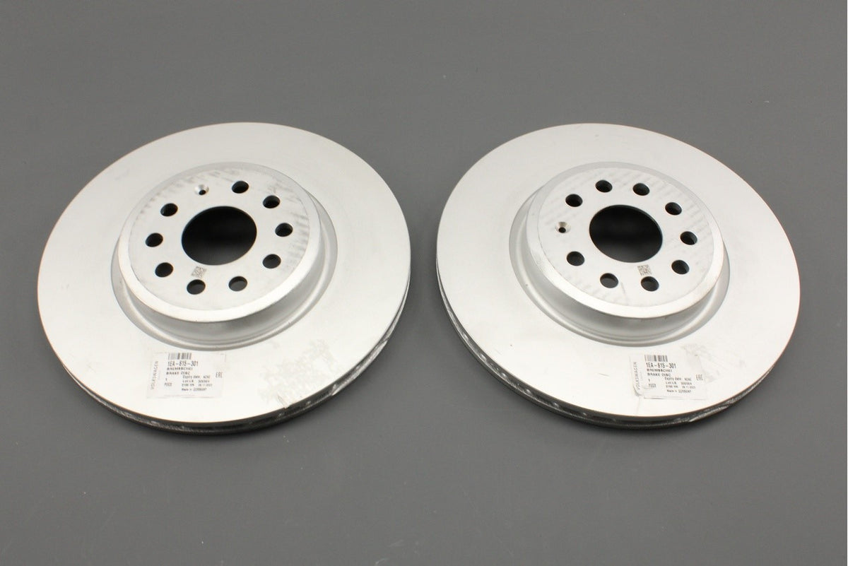 VW ID.3 2020-on CUPRA Born 2022-on brake discs (front) 1EA615301, view 1