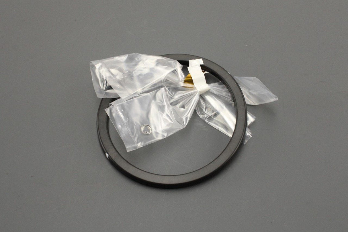 Toyota Lexus fuel pump replacement seal kit 04009-81433