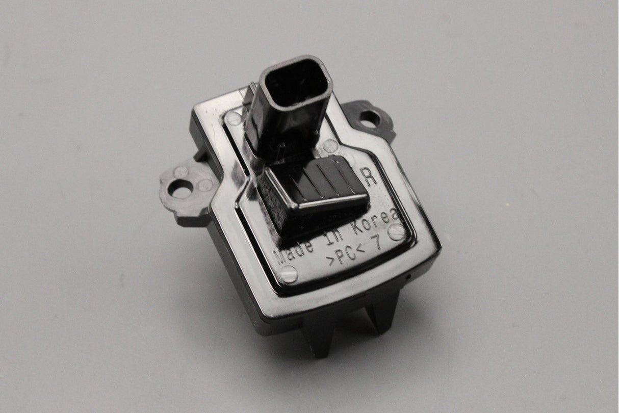 VW Golf MK8 MK8.5 2020-on wing mirror entry light (right) 5H2945302