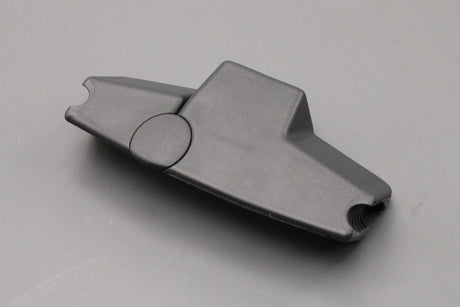 Skoda Superb 24-on multifunctional headrest accessories mount 3P0061128