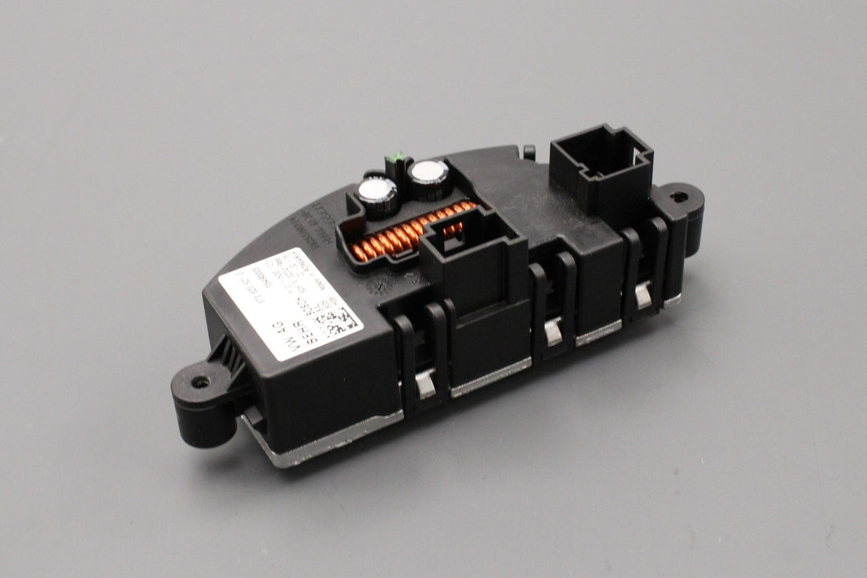 Audi A4 S4 RS4 A5 S5 RS5 Q5 heater fan control resistor 8T0820521G