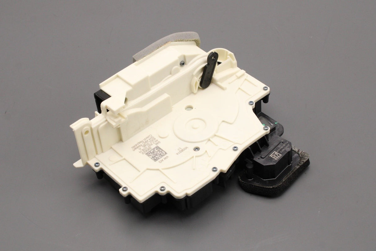 Audi A6 Q8 e-tron Q6 e-Tron 19-on RHD door lock (front right) 4K2837016H