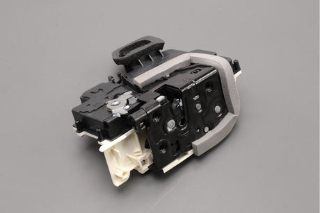 Audi A6 Q8 e-tron Q6 e-Tron 19-on RHD door lock (front right) 4K2837016H