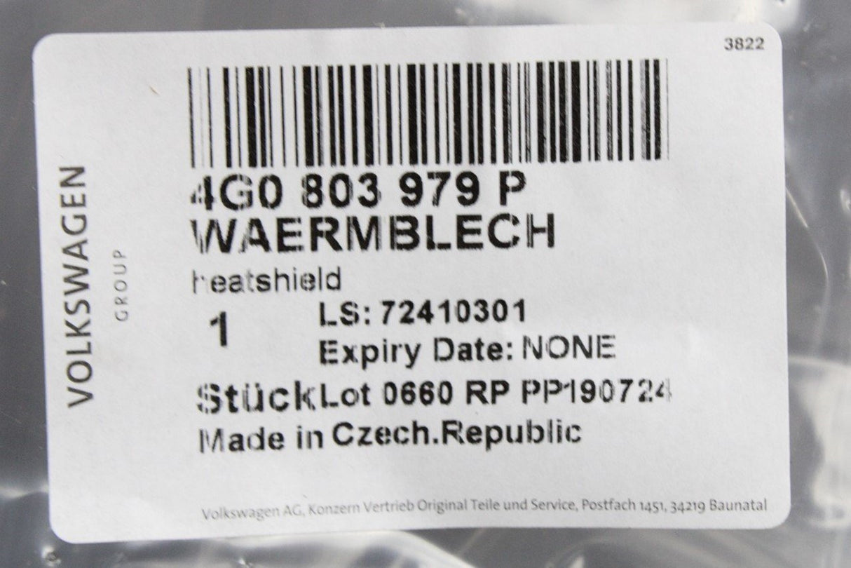 Audi A6 A7 2015-2018 transmission tunnel head shield (front) 4G0803979P