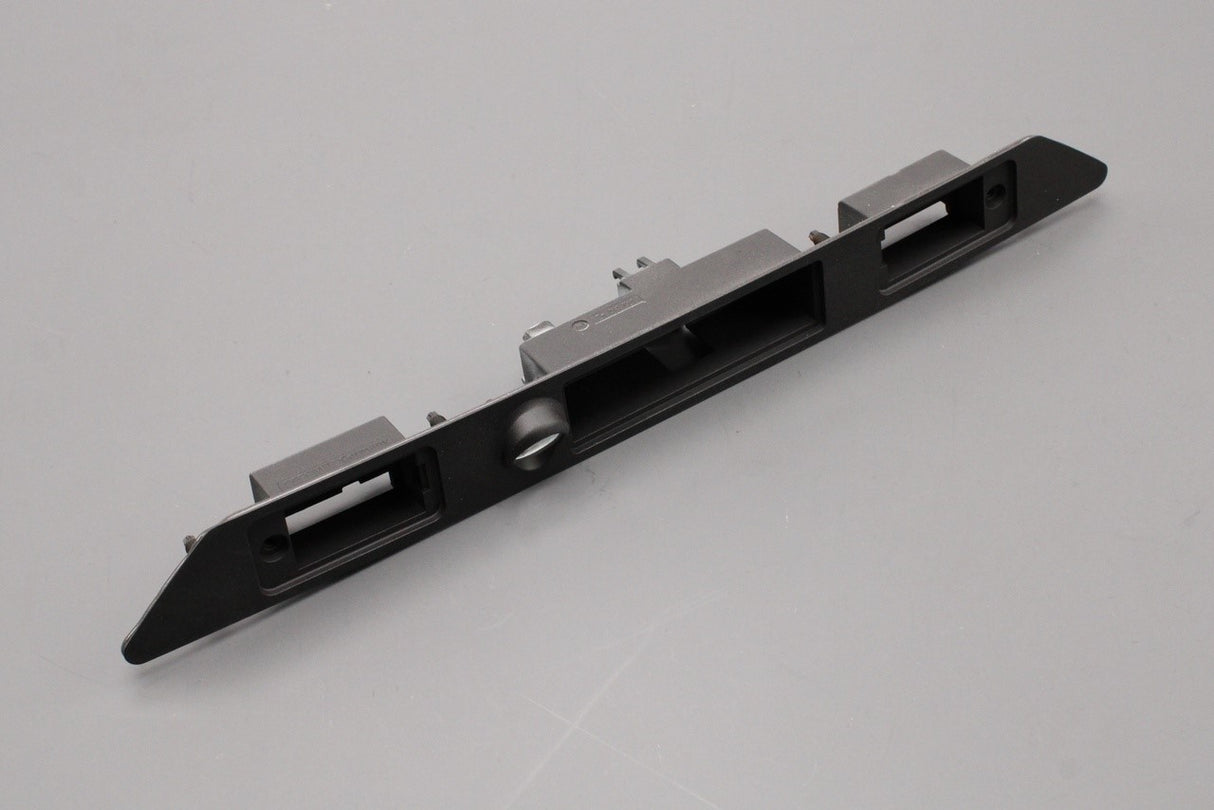 Audi A4 S4 RS4 2001-2009 boot handle & number plate light housing 8E0827576 3FZ