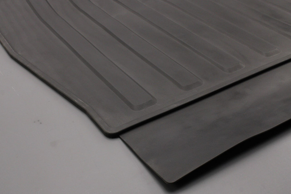 Land Rover Discovery Sport 2015-on rubber boot liner extension VPLCS0273