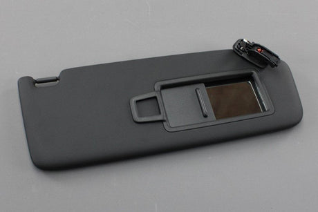 Audi A4 RS4 A5 S5 RS5 Q5 illuminated sun visor (right) 8W0857522AK 7C0