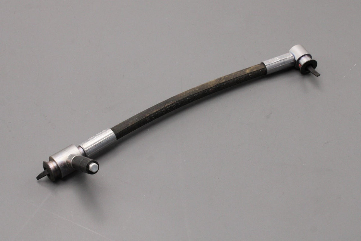 Audi RS4 RS5 10-16 variable dampening hose line (front right) 8K0616712A, view 1