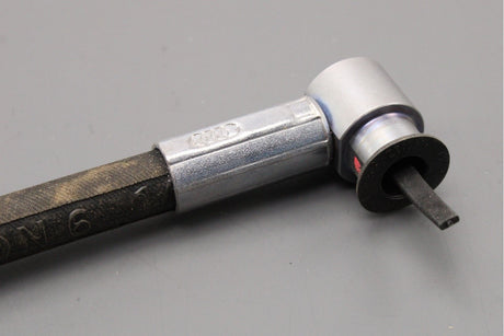 Audi RS4 RS5 10-16 variable dampening hose line (front right) 8K0616712A