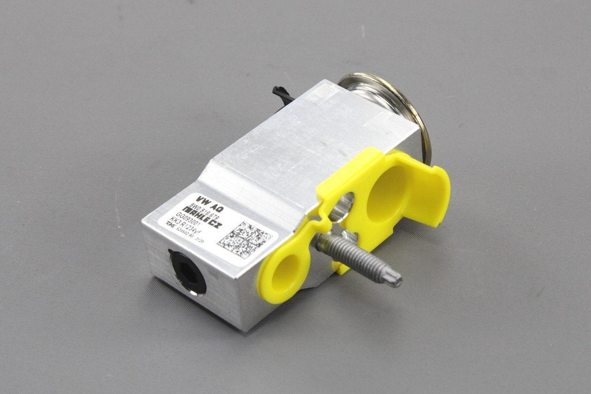 Audi A4 A5 A6 A7 Q5 e-tron 2016-On Air con expansion valve 8W0816679