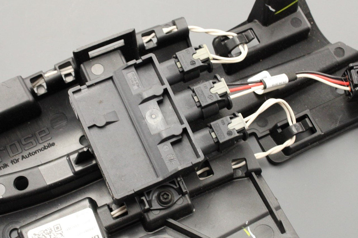 Honda brose tailgate open control unit C67955-100