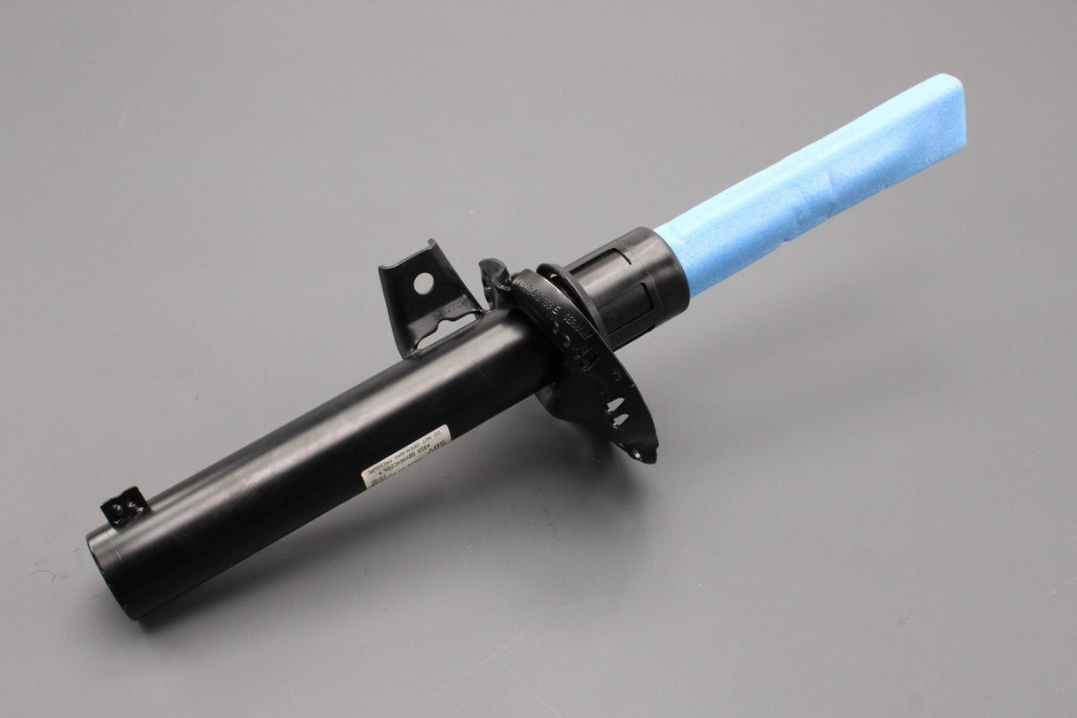 Audi A3 8V 2013-2020 front gas shock absorber (x1) 5Q0413031GD