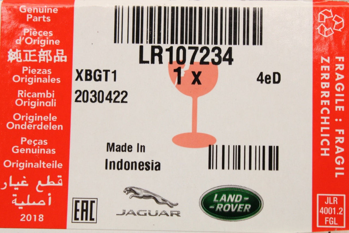 Range Rover Sport Evoque Velar 2013-on 5V USB socket LR107234