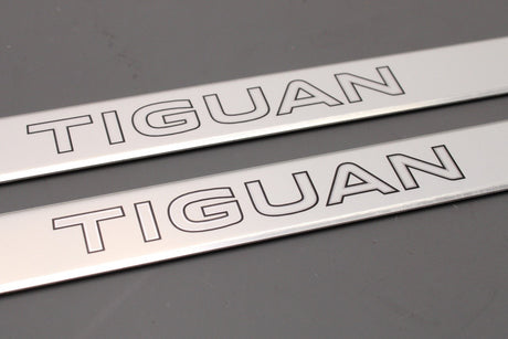 VW Tiguan 2024-on front door sill protectors (aluminium) 571071303