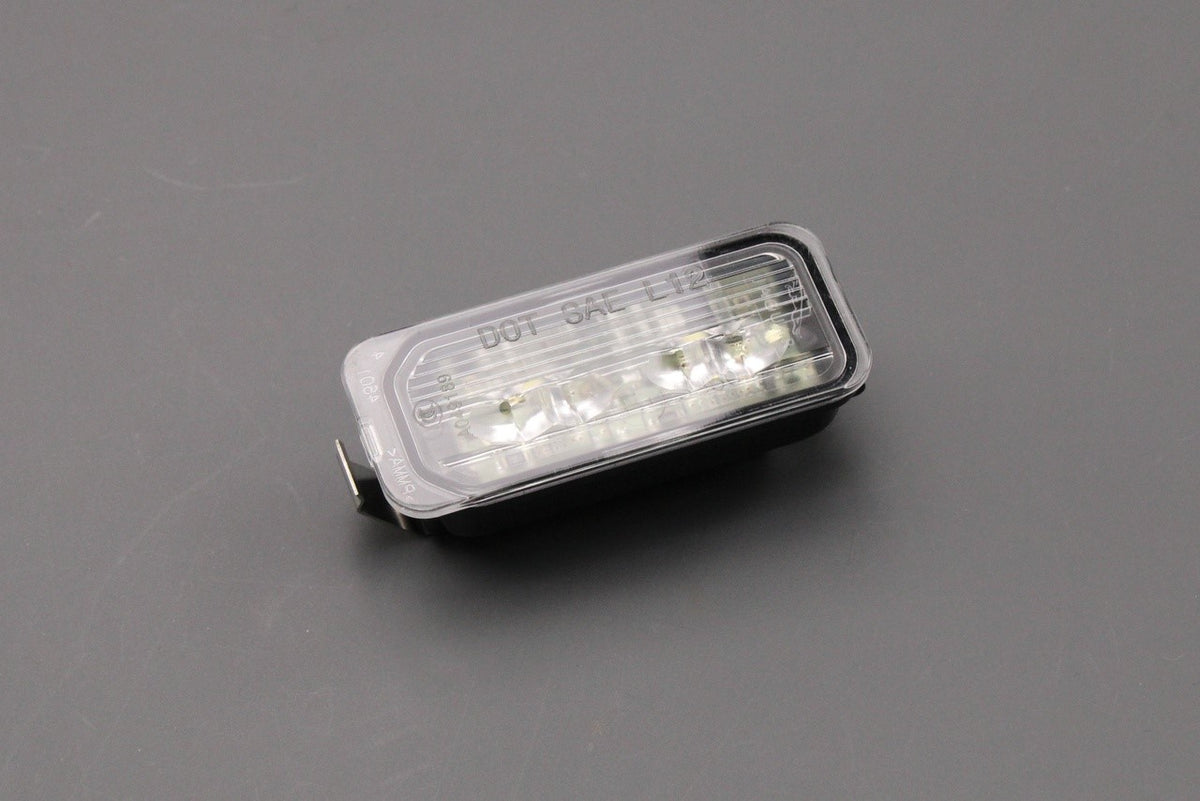 Jaguar XJ 2010-2019 rear number plate light unit (x1) T2R38453, view 1