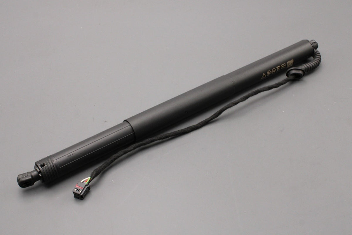 Audi A5 S5 Sportback 17-on power assisted boot lid strut (x1) 8W8827851C, view 1