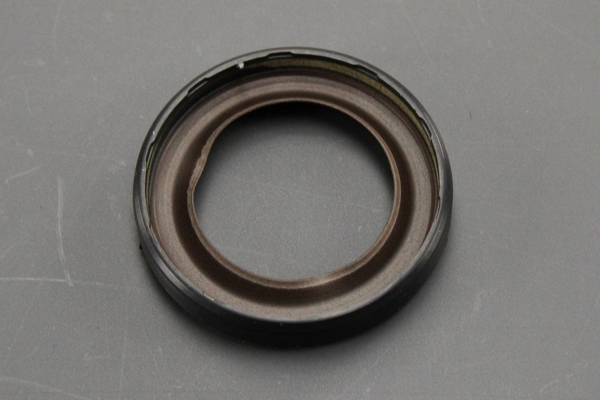 VW Audi Skoda SEAT 1.4 TSI TFSI crankshaft oil seal 04E103383CC