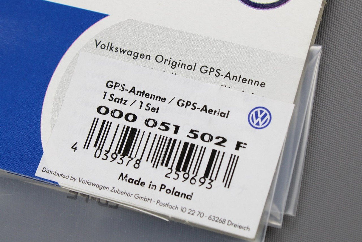 VW Volkswagen GPS aerial antenna 000051502F