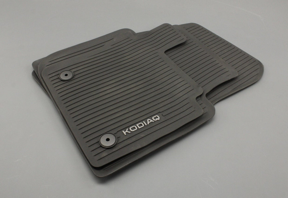 Skoda Kodiaq 2024-on front & rear rubber floor mats 57J061500, view 1