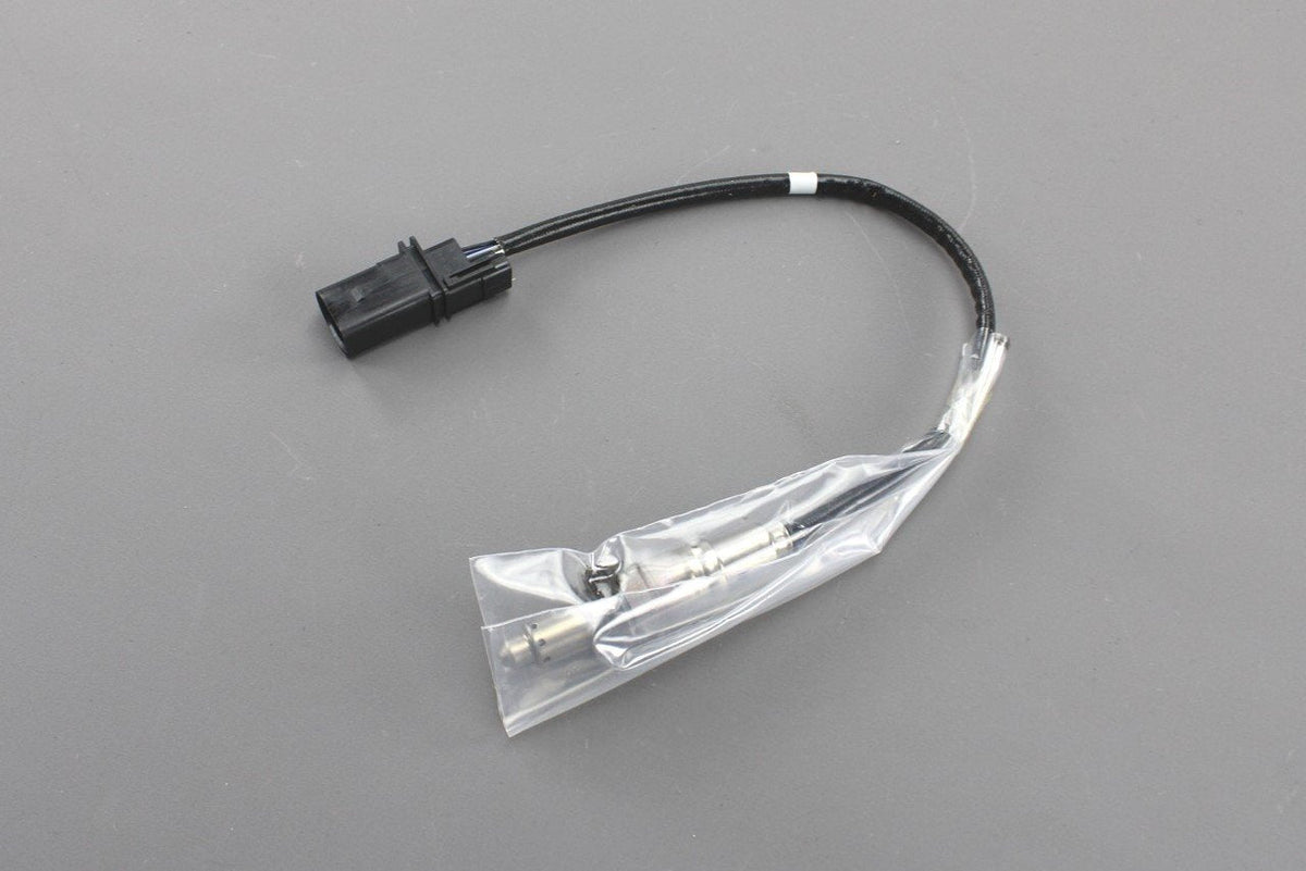 VW Touareg Audi A4 A5 A6 Q5 Q7 lambda sensor probe (pre-cat) 06L906265B, view 1
