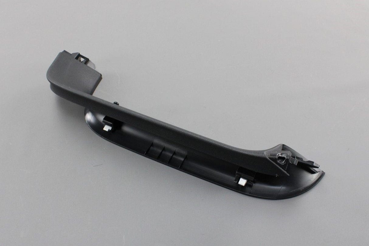 VW Tiguan 2016-on parcel shelf holding trim (right) 5NA867704B 82V