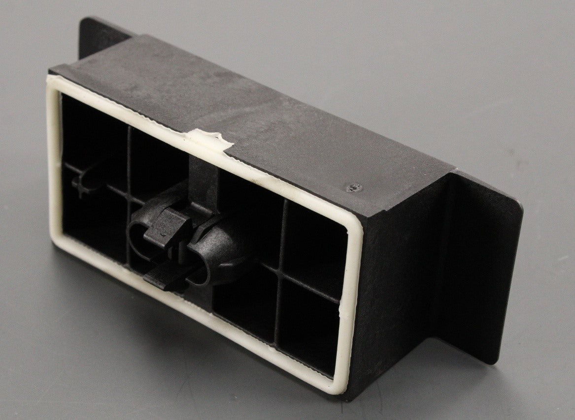 Audi A6 S6 RS6 A7 RS7 front jacking point socket pad 4G0802845