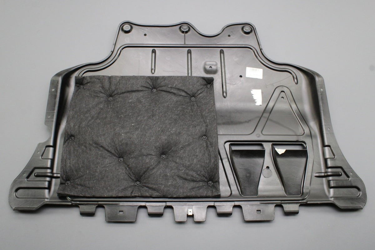 VW Golf Audi A3 Skoda SEAT Leon engine undertray panel 5Q0825236N, view 1